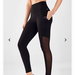 NWT fabletics mesh side leggings w pocket